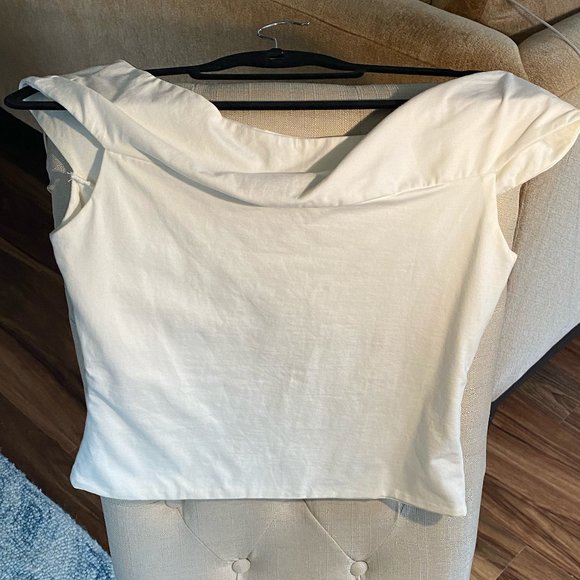 🤍Superdown Liana Cross Front Top - Picture 6 of 6